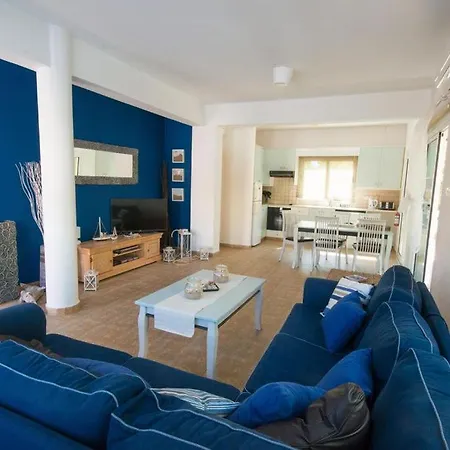 Serenity Villa *